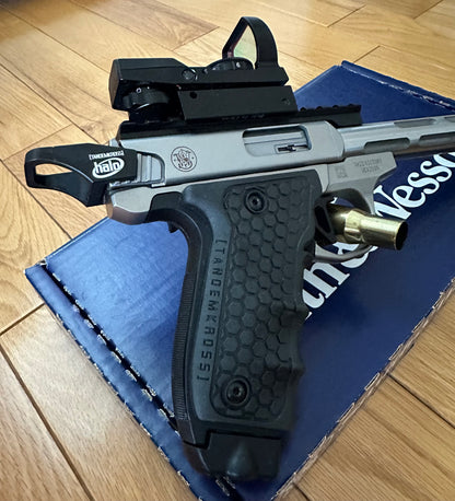 USED Smith & Wesson Victory .22LR